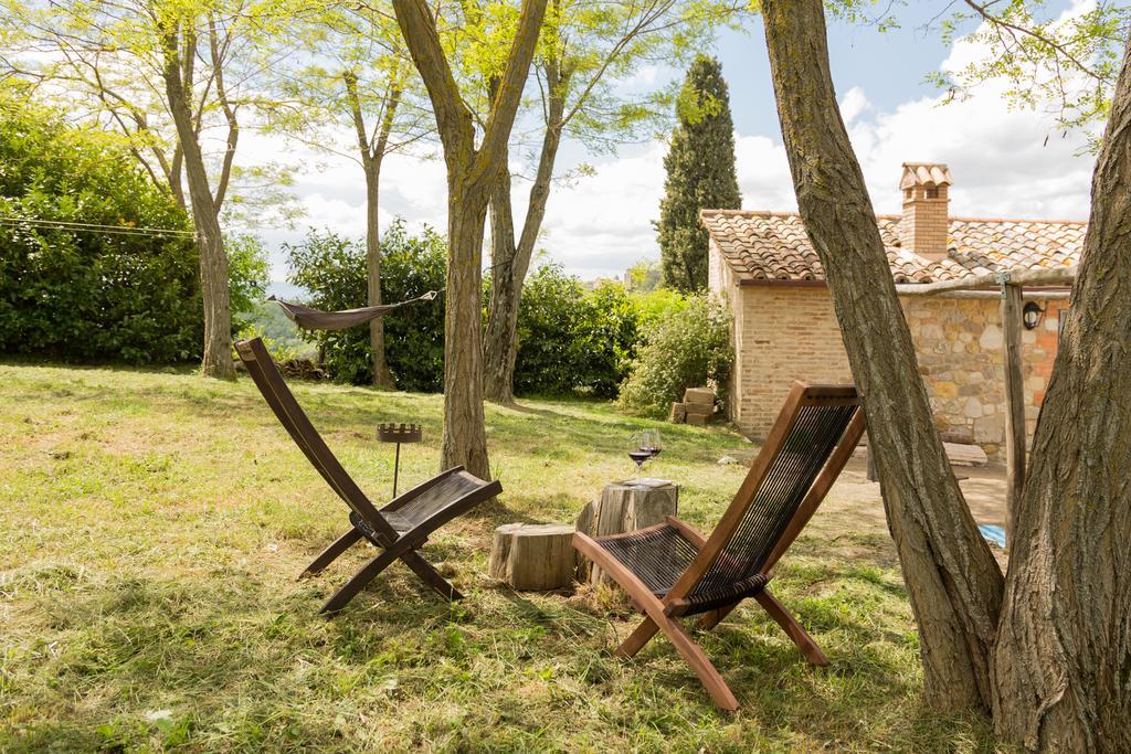 Podere Orto Wine Country House Trevinano Buitenkant foto